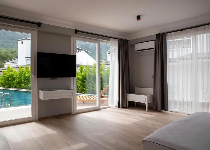 Ramada By Wyndham Fethiye (adults Only) Öludeniz