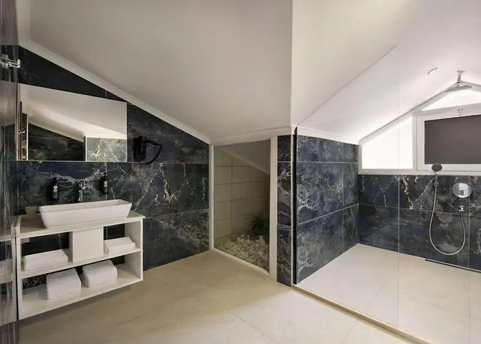 Ramada By Wyndham Fethiye (adults Only) 4* Öludeniz