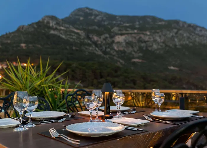 Hotell Ramada By Wyndham Fethiye (adults Only) Öludeniz