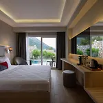 호텔 Ramada By Wyndham Fethiye (adults Only) 올루데니스