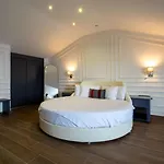 호텔 Ramada By Wyndham Fethiye (adults Only) 올루데니스