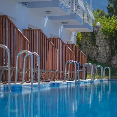 Ramada By Wyndham Fethiye (adults Only) 4* אולודניץ