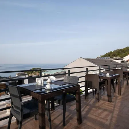 ホテル Ramada By Wyndham Fethiye (adults Only) 4*