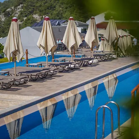 Ramada By Wyndham Fethiye (adults Only) オルデニズ