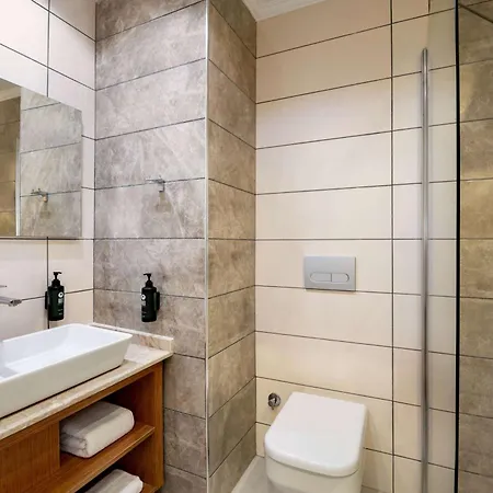 ホテル Ramada By Wyndham Fethiye (adults Only) 4*