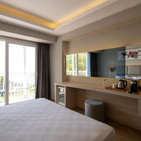 Ramada By Wyndham Fethiye (adults Only) 4* Oludeniz